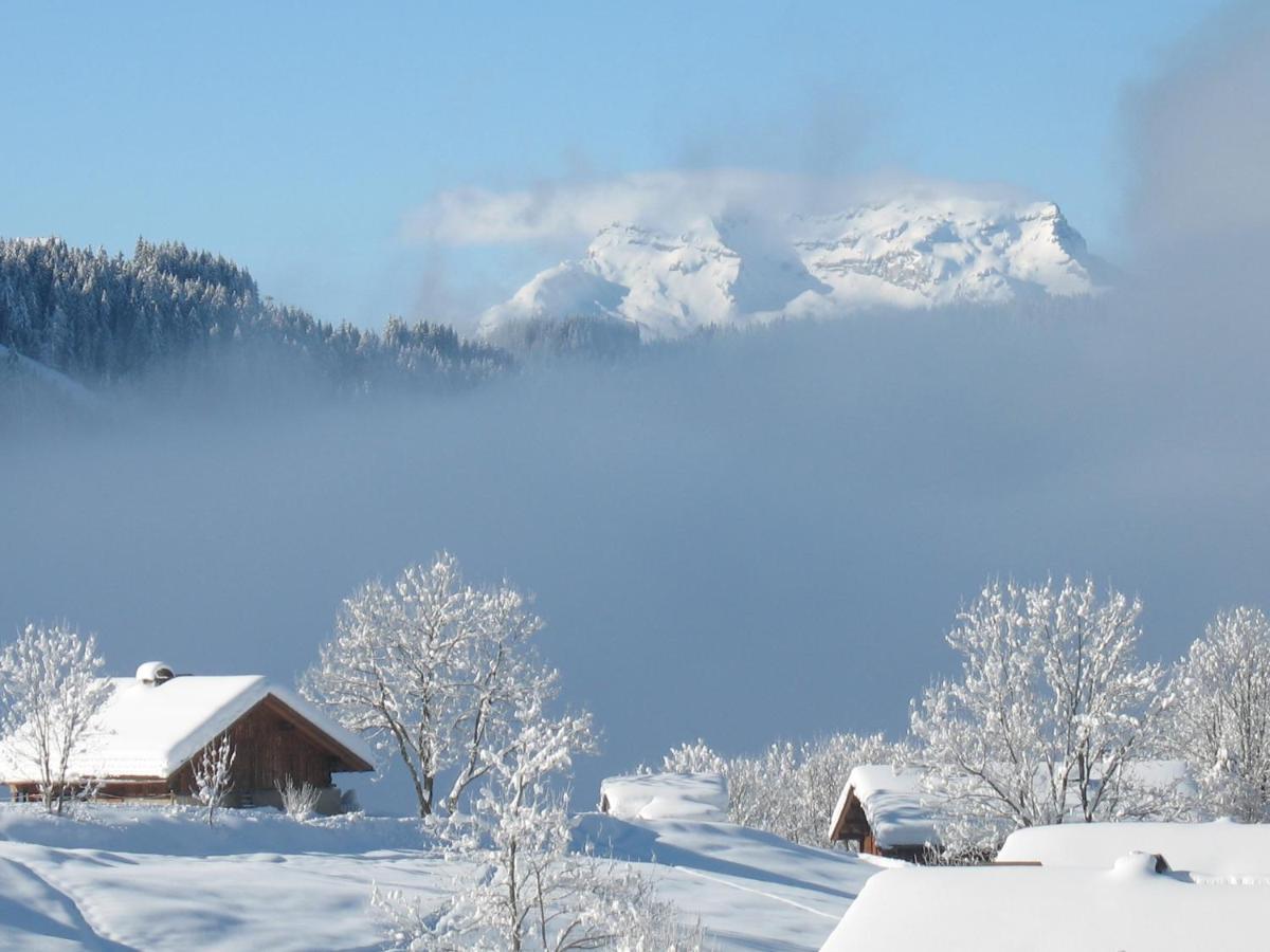 Hotel Bellachat La Clusaz Eksteriør bilde